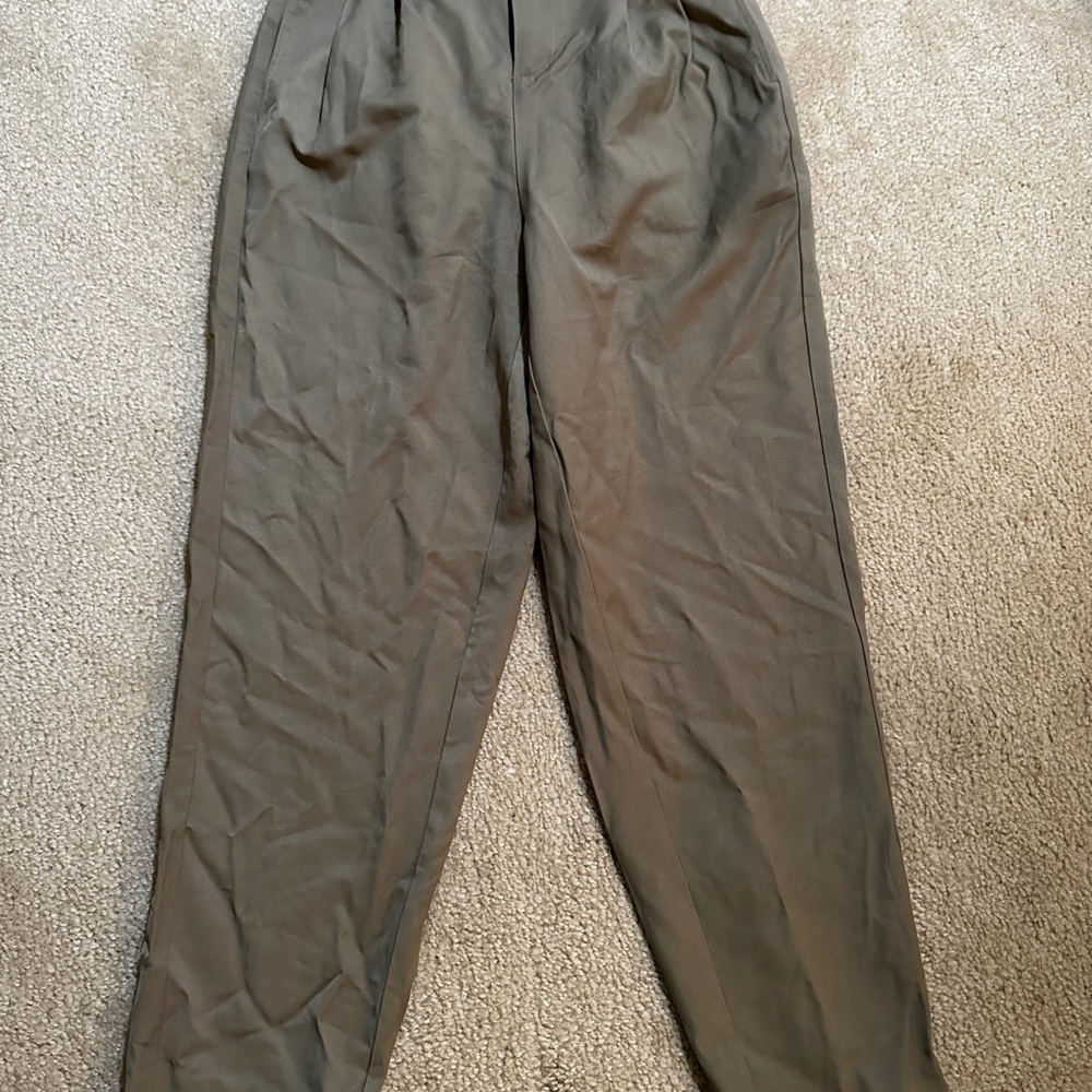 Urban Revivo pleated baggy pants